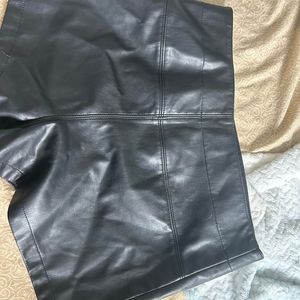 Free people women's faux leather skort